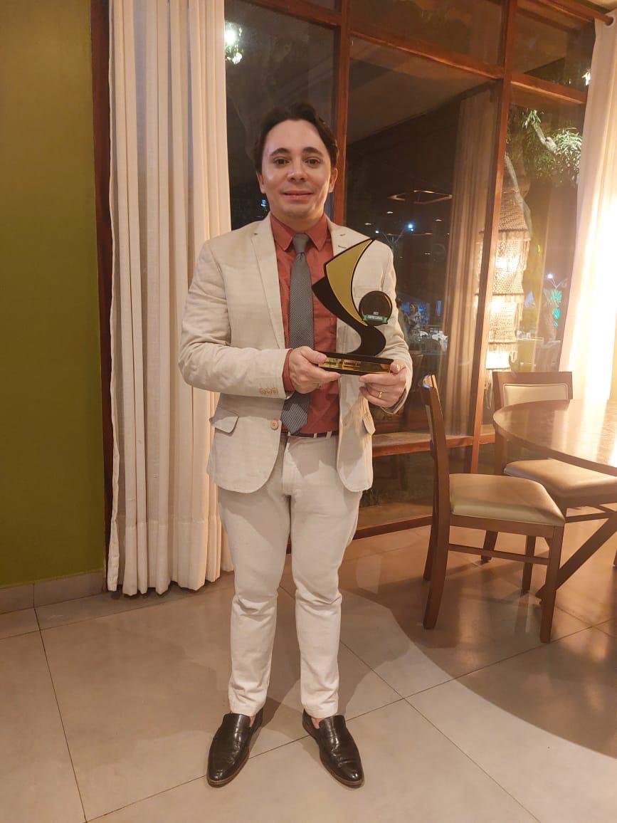 Dr. Leandro Rodrigues