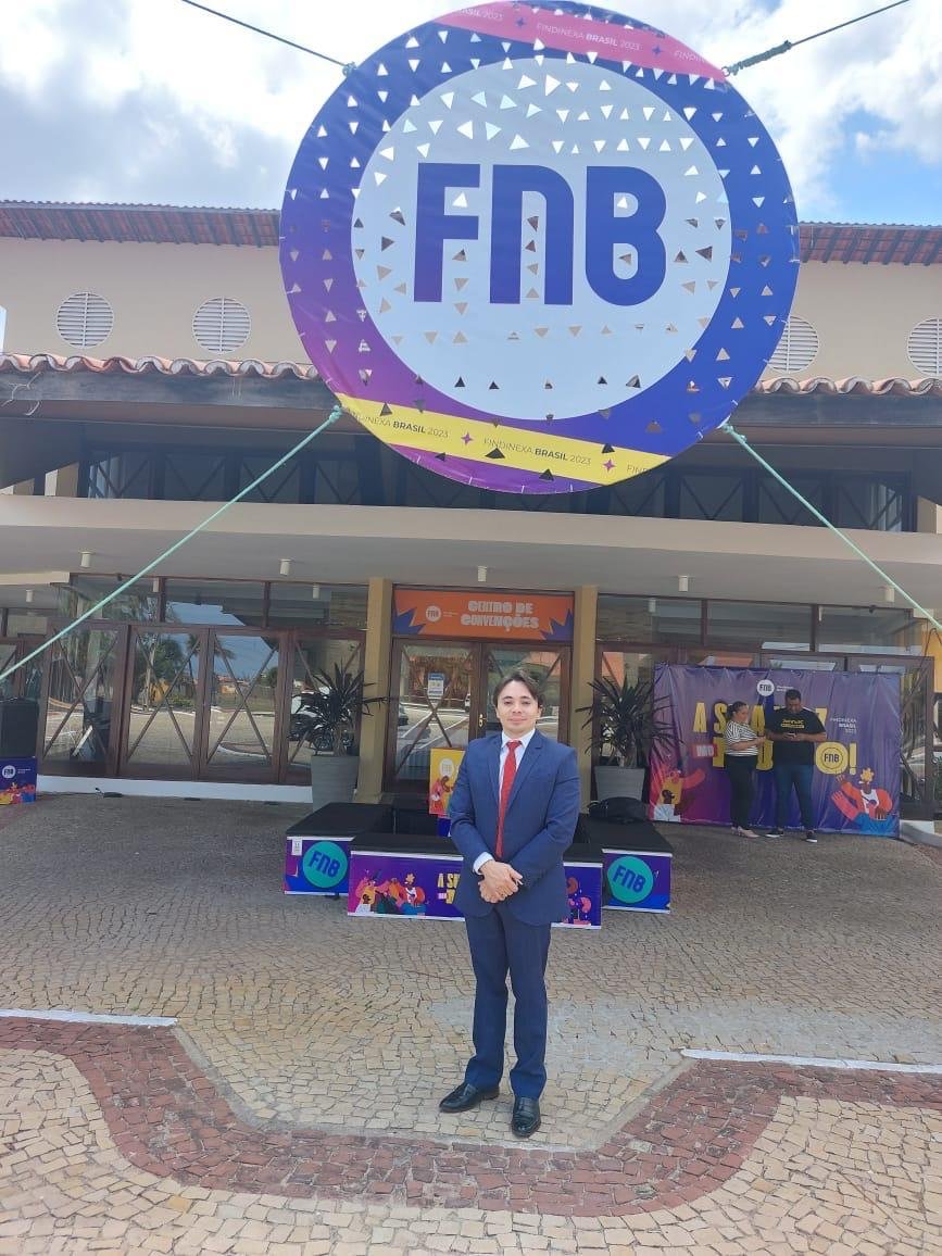 Dr. Leandro Rodrigues