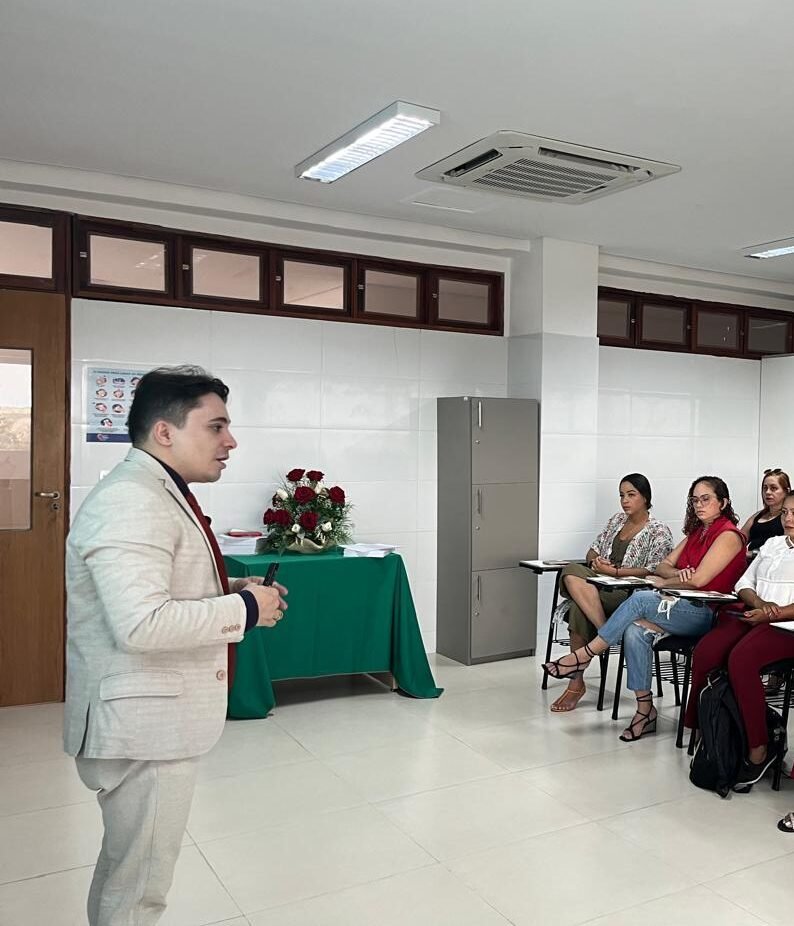 Dr. Leandro Rodrigues