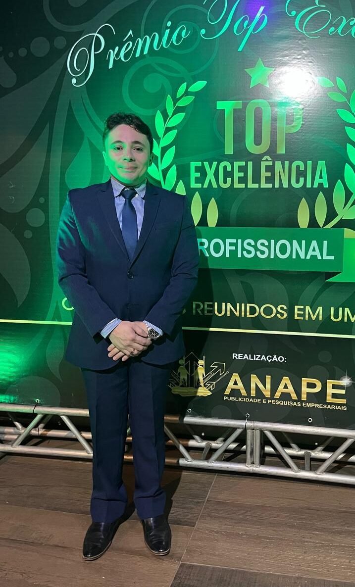 Dr. Leandro Rodrigues