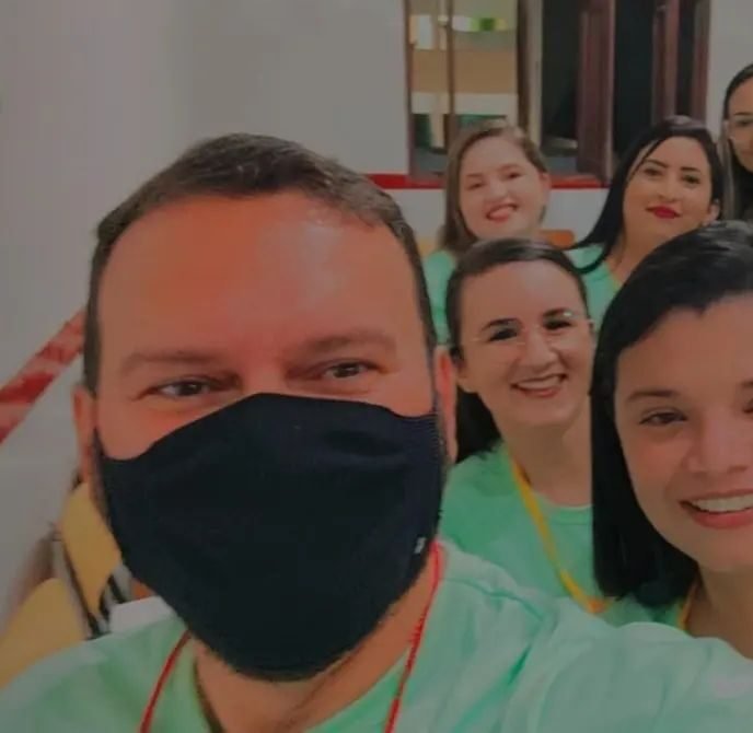 Prof. Esp. Evandro Ferreira